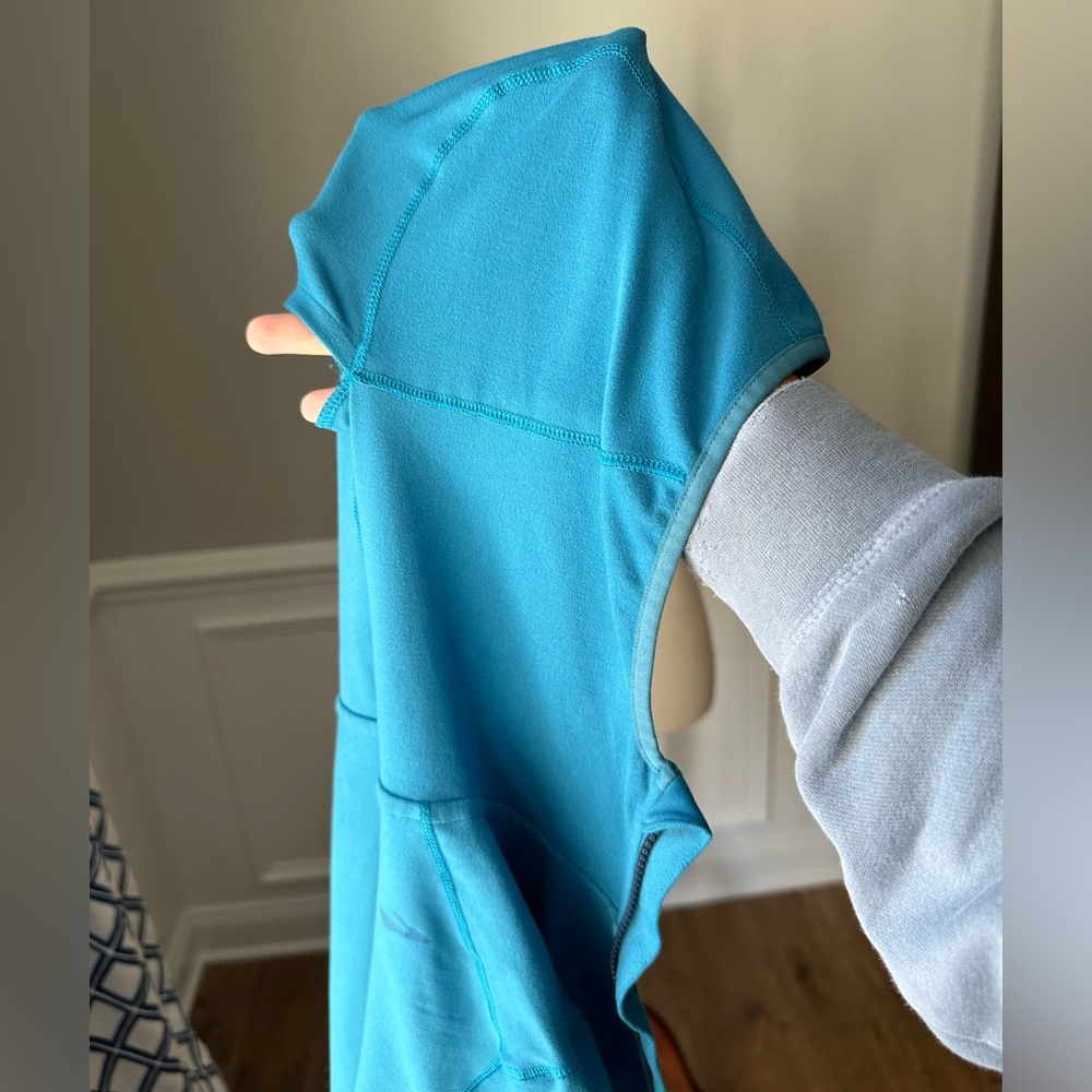 Brooks Women’s Utopia Thermal Hoodie size XS - Picture 11 of 13
